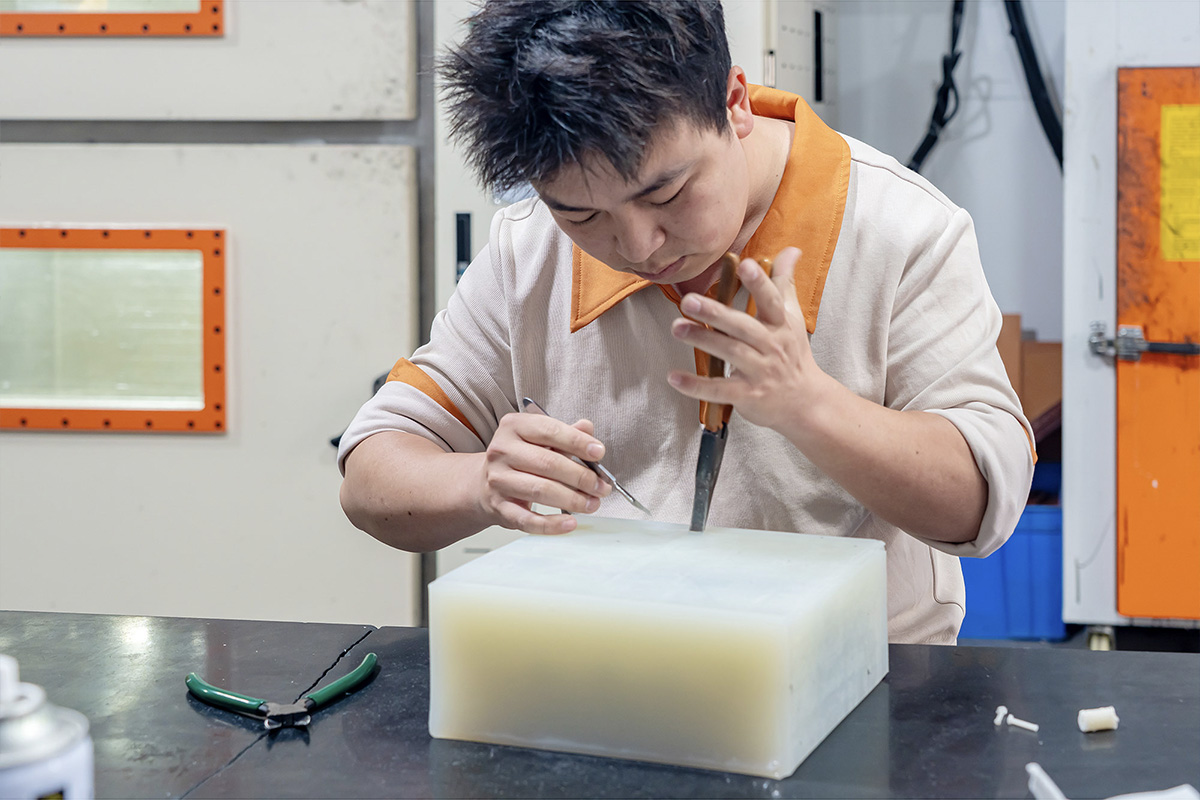Vacuum Casting.jpg
